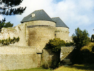 Brest.jpg (29061 octets)
